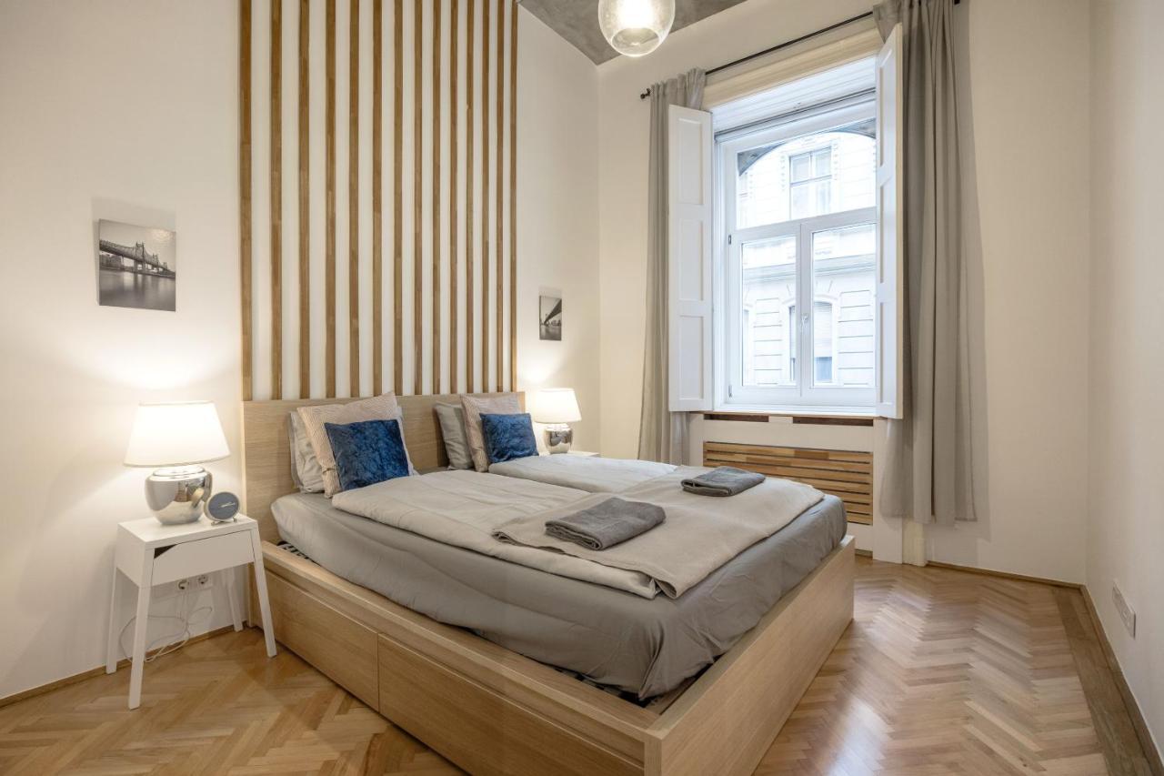 Industrial Fantasy Apartment Budapest Exterior photo